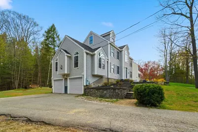 57 Compromise Lane, Sandown, NH 03873 - Photo 4