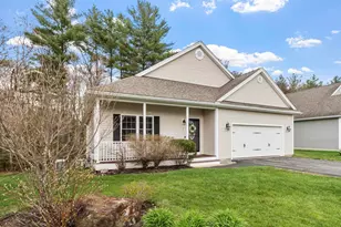 7 Torrey Pines Circle, Plaistow, NH 03865 - Photo 1