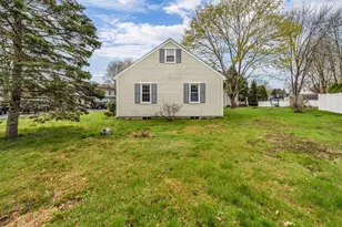 16 Naves Rd, Hampton, NH 03842 - Photo 38