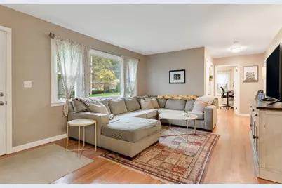 35 Baldwin Avenue, South Burlington, VT 05403 - Photo 4