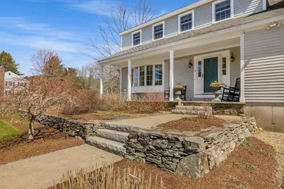 9 Brown Avenue, Stratham, NH 03885 - Photo 4