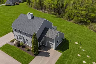 39 Great Brook Rd, Milford, NH 03055 - Photo 4