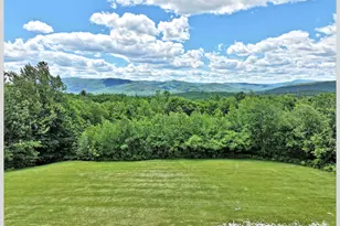 89 Meadow Ln, Campton, NH 03223 - Photo 4