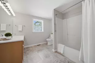 55 Woodhawk Dr, Milford, NH 03055 - Photo 30