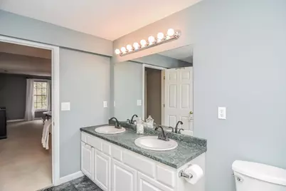 14 Georgetowne Drive, Nashua, NH 03062 - Photo 32