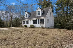 74 Staples Ln, Stoddard, NH 03464 - Photo 2