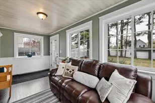 36 Lamprey St, Manchester, NH 03102 - Photo 24