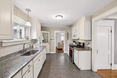 36 Lamprey Street, Manchester, NH 03102 - Photo 10