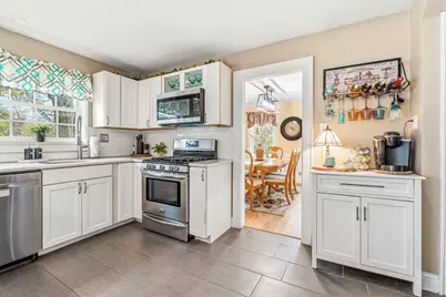 284 Webster Street, Manchester, NH 03104 - Photo 24