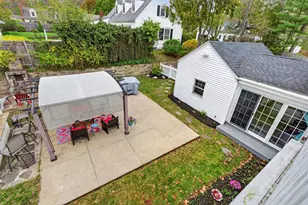 284 Webster St, Manchester, NH 03104 - Photo 10