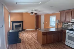 43 Mobile Dr, Hudson, NH 03051 - Photo 6
