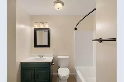 249 Twin Oaks Terrace, South Burlington, VT 05403 - Photo 18
