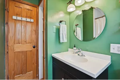 286 James Avenue, Burlington, VT 05408 - Photo 18