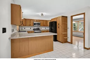 21 Emerald Dr, Laconia, NH 03246 - Photo 4