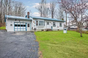 12 Crow Hill St, Northumberland, NH 03582 - Photo 2