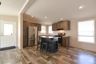38 Hazel Dr, Concord, NH 03301 - Photo 10