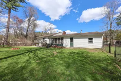 95 Turkey Hill Road, Merrimack, NH 03054 - Photo 2