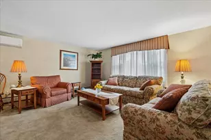 15 Lindstrom Ln, Manchester, NH 03104 - Photo 10