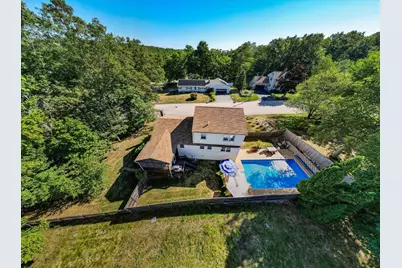 15 Lindstrom Lane, Manchester, NH 03104 - Photo 46