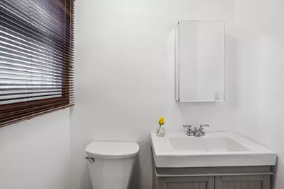 15 Lindstrom Lane, Manchester, NH 03104 - Photo 34