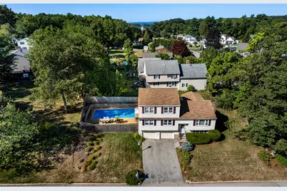 15 Lindstrom Lane, Manchester, NH 03104 - Photo 4