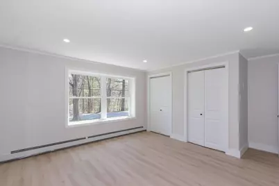7 Ermer Road, Derry, NH 03038 - Photo 16