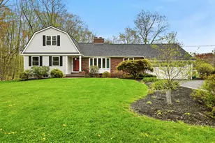 21 Christine Dr, Atkinson, NH 03811 - Photo 1