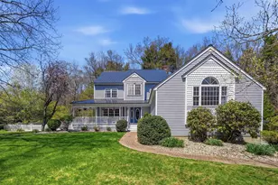 51 Ellyson Ave, Hampstead, NH 03826 - Photo 2