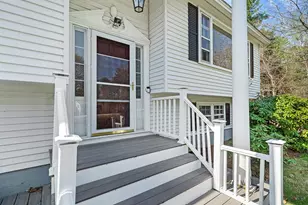 6 Happy Ln, Londonderry, NH 03053 - Photo 2