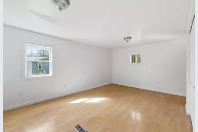 211 Emerald Drive, Barrington, NH 03825 - Photo 12