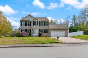 2 Birch Hill Dr, Nashua, NH 03063 - Photo 1