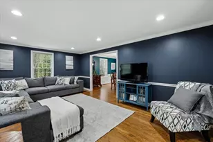 98 Hitching Post Ln, Bedford, NH 03110 - Photo 14