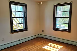 8 Foch St, Goffstown, NH 03045 - Photo 10