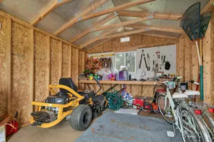 73 Bailey Dr, Pittsfield, NH 03263 - Photo 36