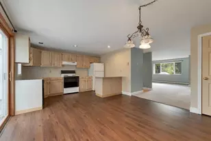 69 Birch Glen Dr, Bennington, NH 03442 - Photo 10