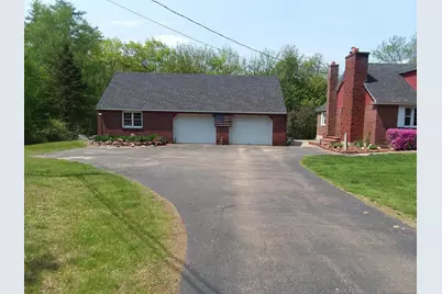 421 Pleasant Street, Franklin, NH 03235 - Photo 2