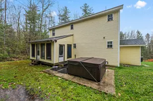 10 Landsdown Ln, Conway, NH 03818 - Photo 2