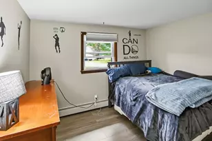15 Lincoln St, Pelham, NH 03076 - Photo 34