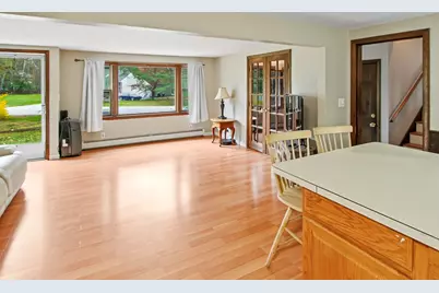 15 Lincoln Street, Pelham, NH 03076 - Photo 10