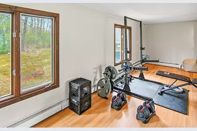 15 Lincoln Street, Pelham, NH 03076 - Photo 24