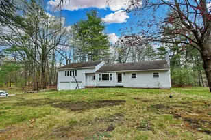 15 Lincoln St, Pelham, NH 03076 - Photo 50