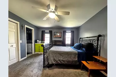 131 Pine Circle, Bennington, VT 05201 - Photo 20