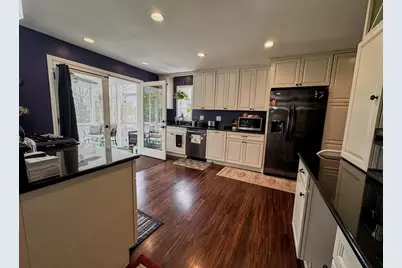 131 Pine Circle, Bennington, VT 05201 - Photo 10