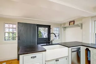 114 Mechanic St, Portsmouth, NH 03801 - Photo 12