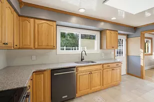 404 Sandogardy Pond Rd, Northfield, NH 03276 - Photo 8