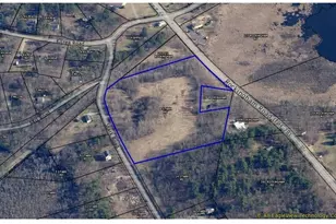 8 Stark Rd, Derry, NH 03038 - Photo 1