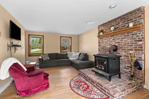 11 Jennifer Ln, Weare, NH 03281 - Photo 10