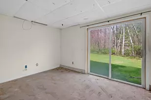 12 Wyndmere Dr, Londonderry, NH 03053 - Photo 30