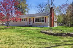 24 Souhegan Dr, Merrimack, NH 03054 - Photo 2