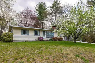 12 Birch Hill Rd, Hooksett, NH 03106 - Photo 2